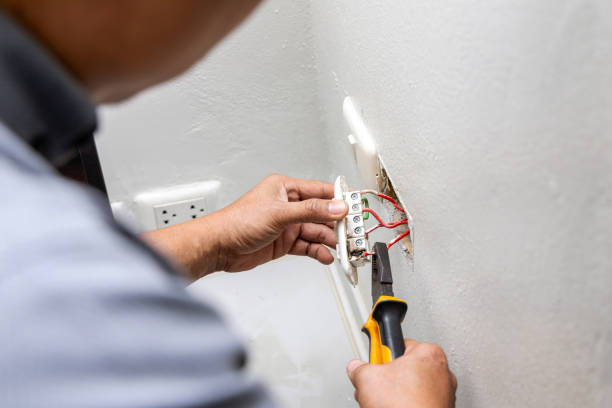 Best Electrical Contractors for Businesses  in San Rafael, NM